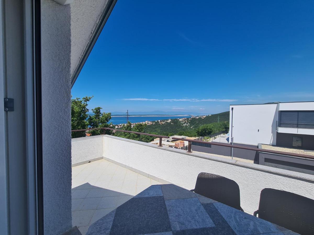 Apartments Lujic Crikvenica Exterior foto