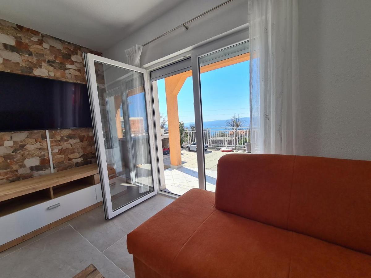 Apartments Lujic Crikvenica Exterior foto